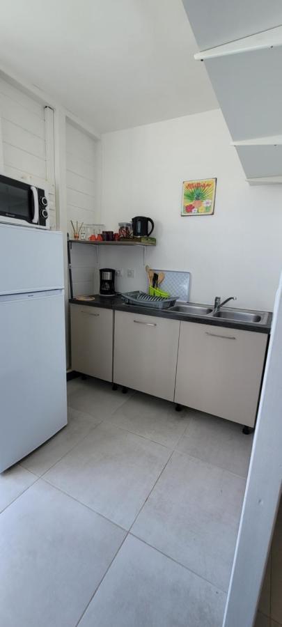 Ti-Hibiscus Bungalow T1 Clim-Wifi 30M2 2 Pers Grande Savane Extérieur photo
